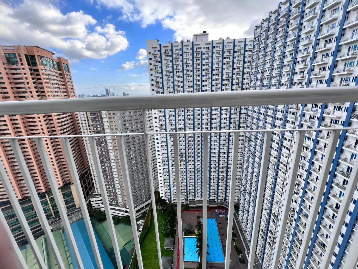 Units At Sm Light Residences Beside Boni Mrt Station *