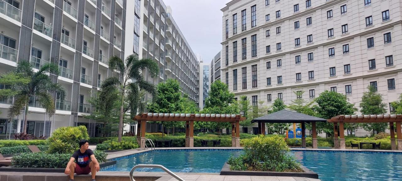 Naia Teminal 3,newport,pasay,elegant Apartment