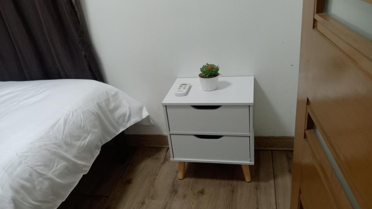 A2j Luxury Bgc 2br Loft Near Malls, Burgos Circle * Manila