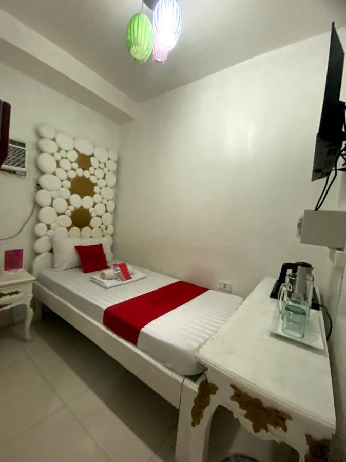 Hotel Oyo 104 Venetian 2*