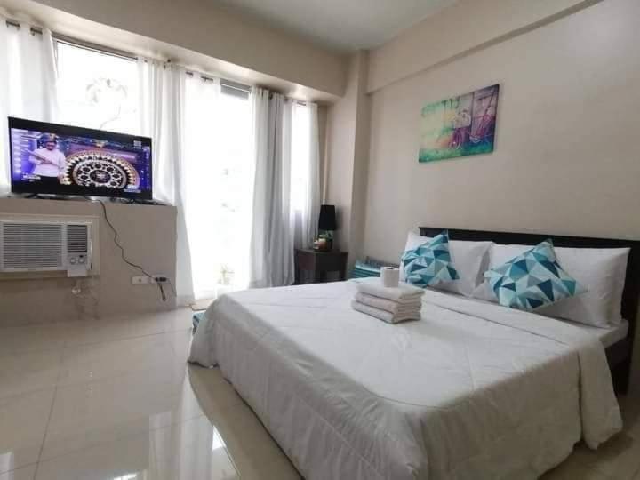 Apartment Budget Across Airport T3