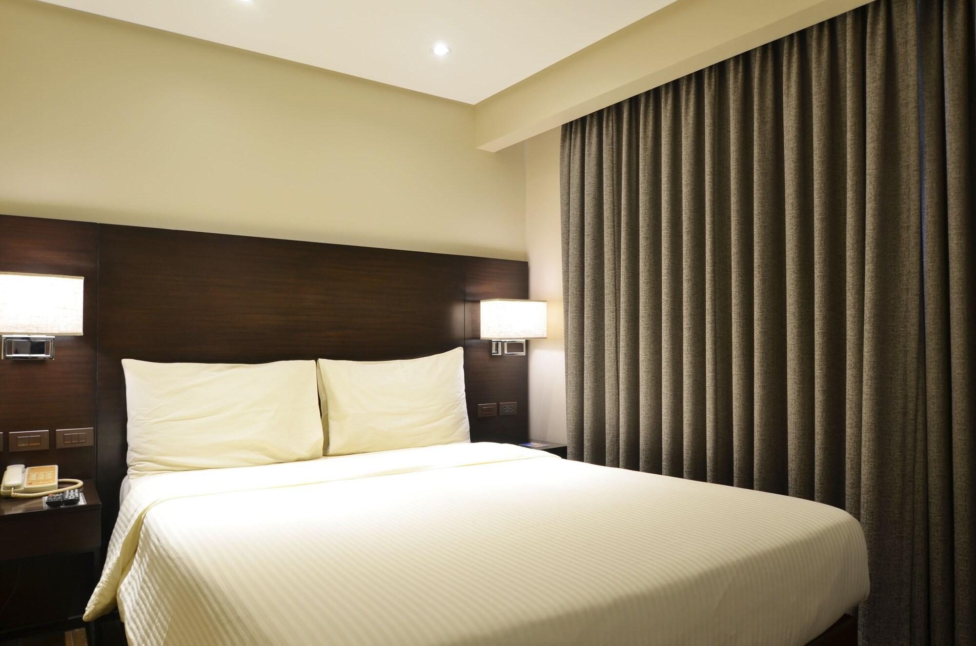 Pearl Garden Hotel Manila