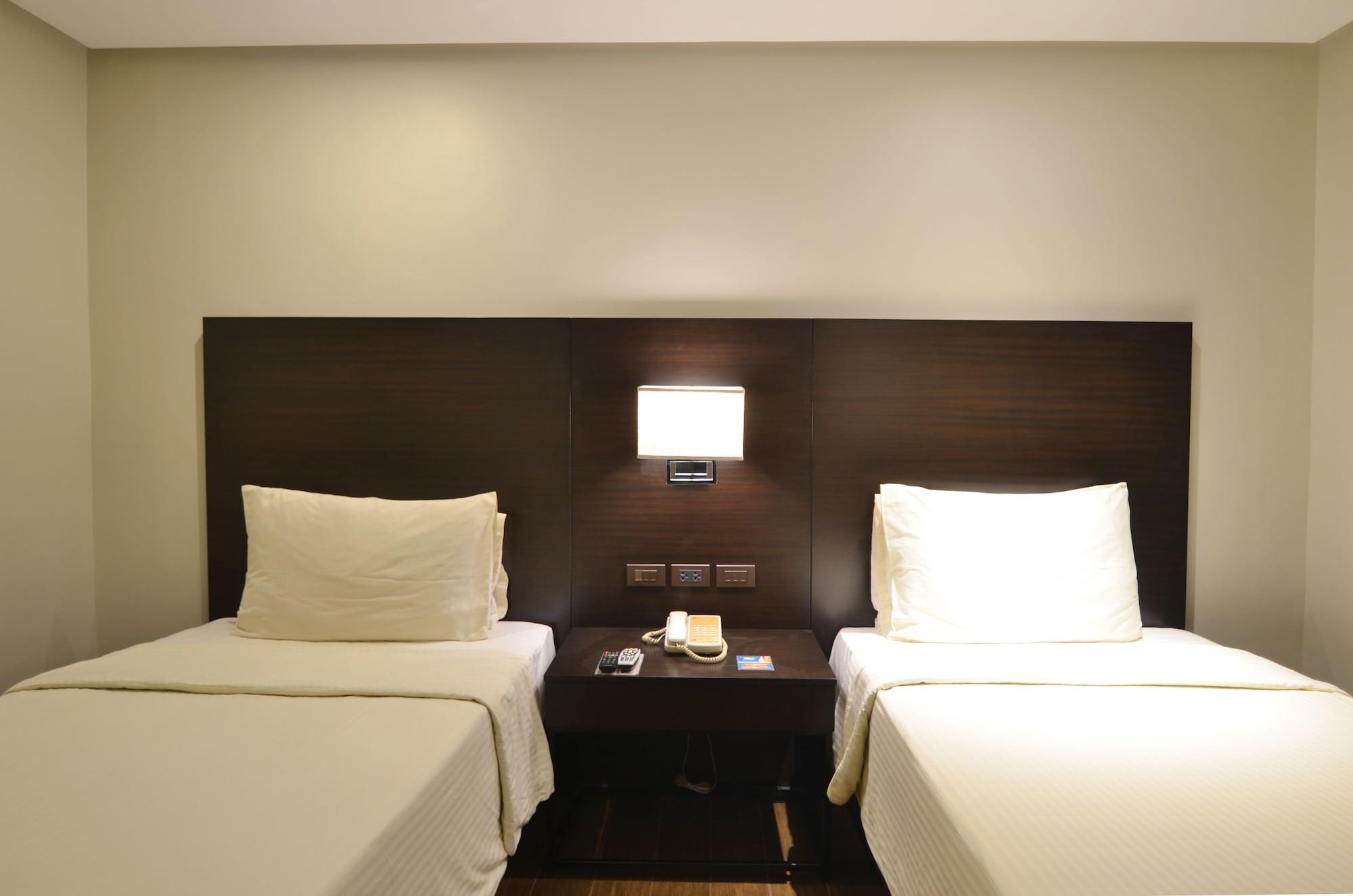 Hotel Pearl Garden 3*