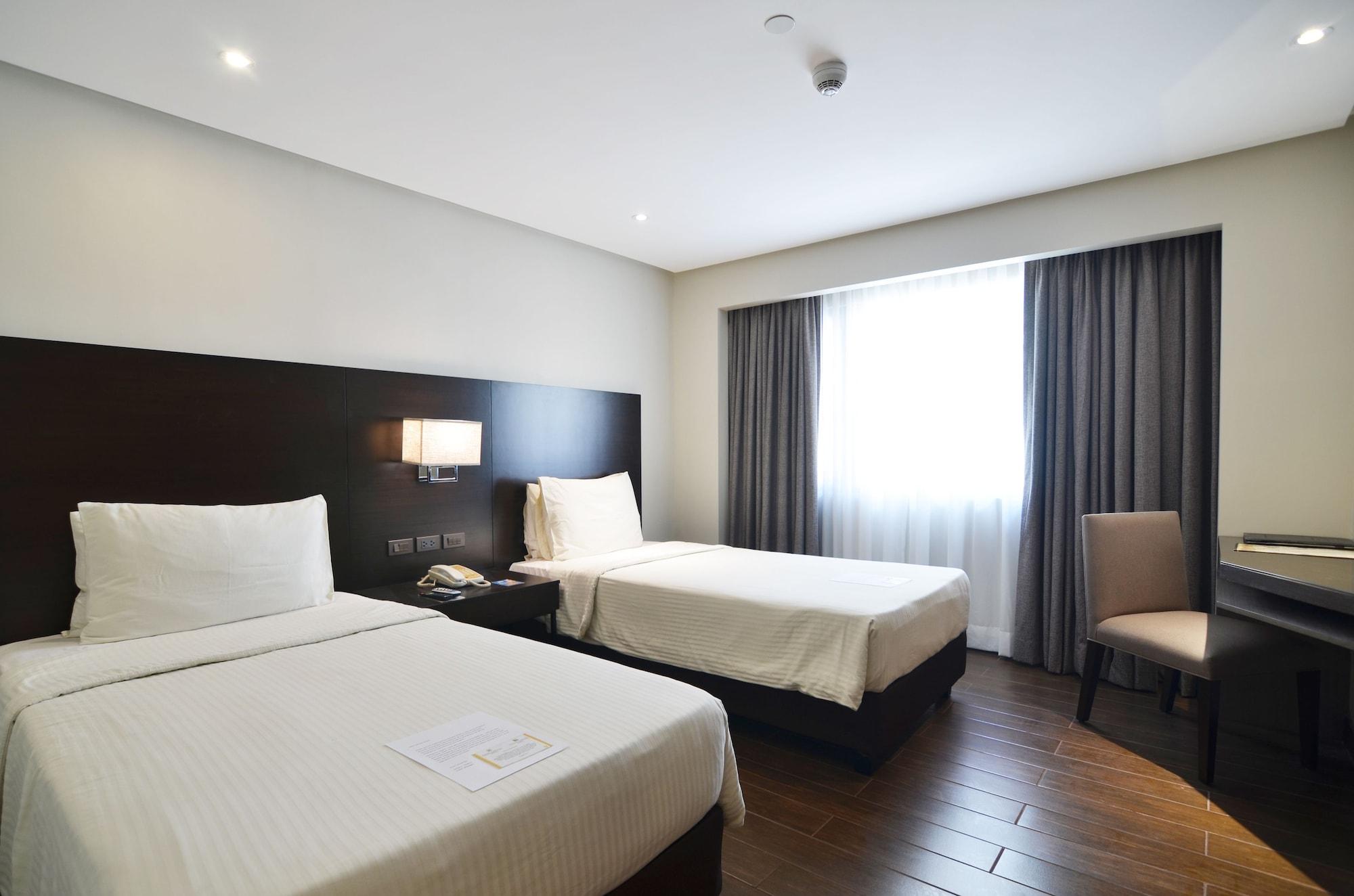 Pearl Garden 3* Manila