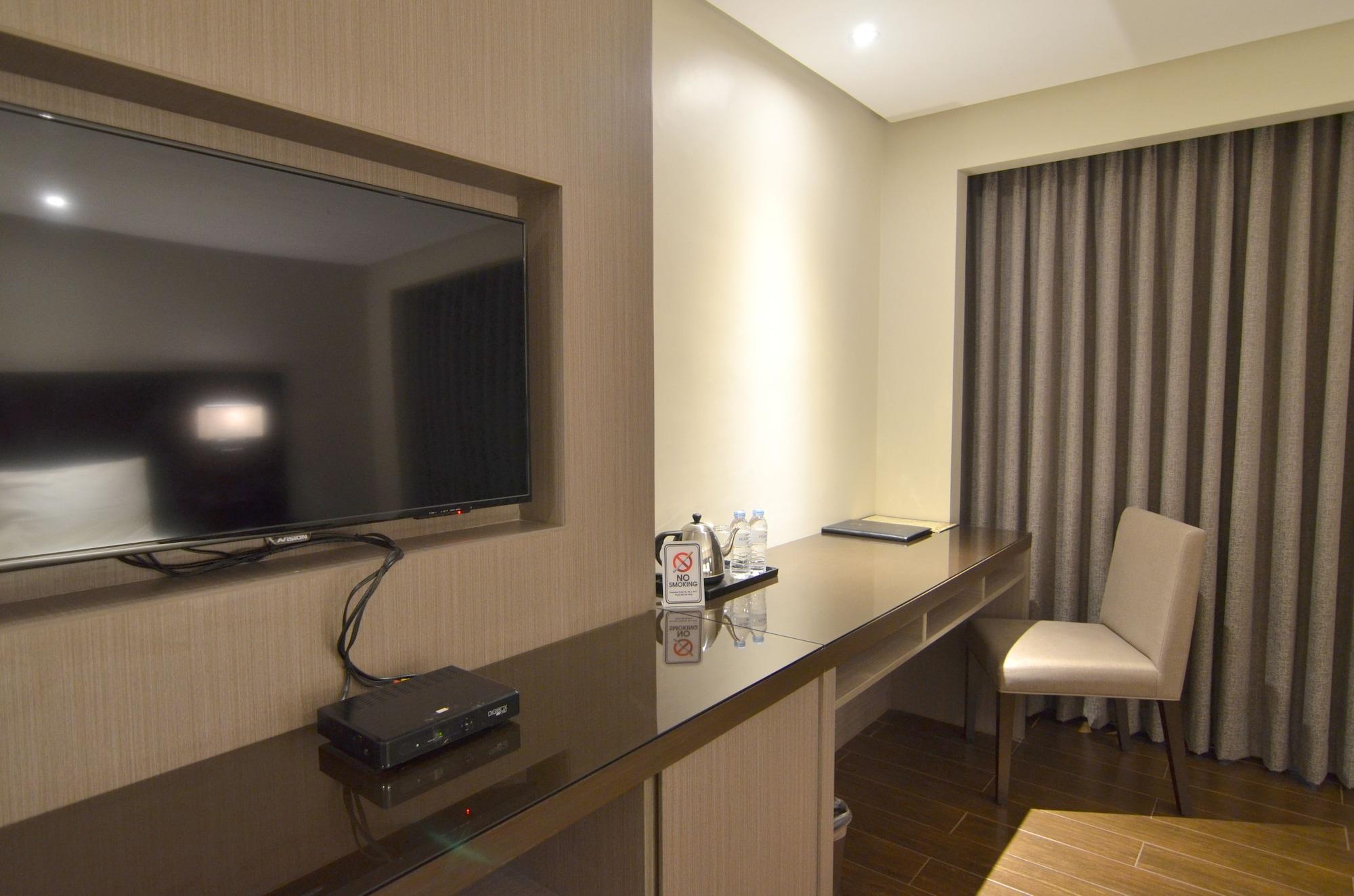 Hotel Pearl Garden