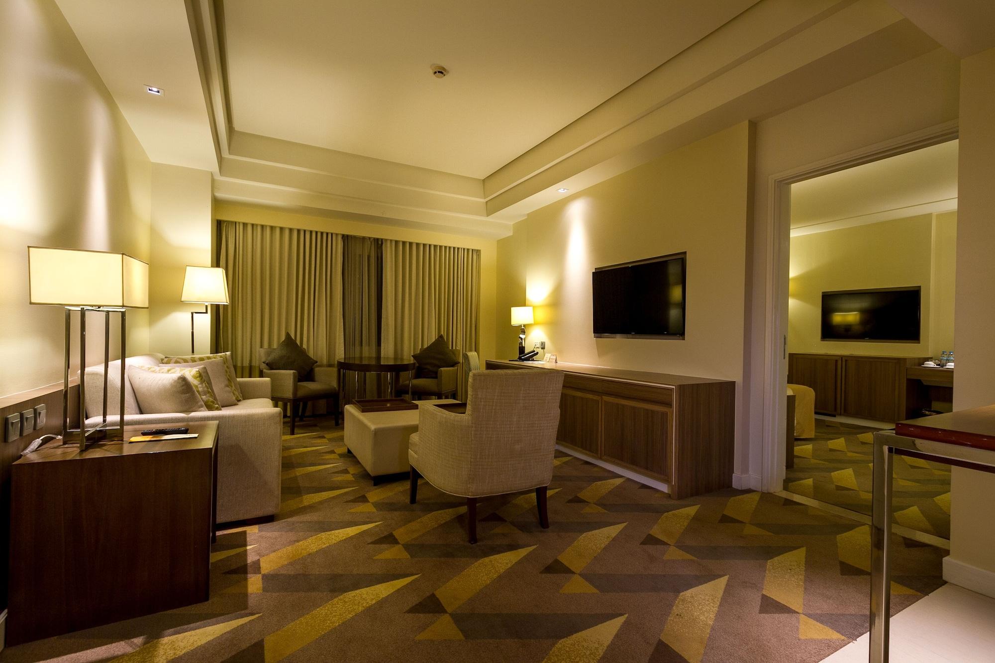Benilde Maison De La Salle Hotel 4*