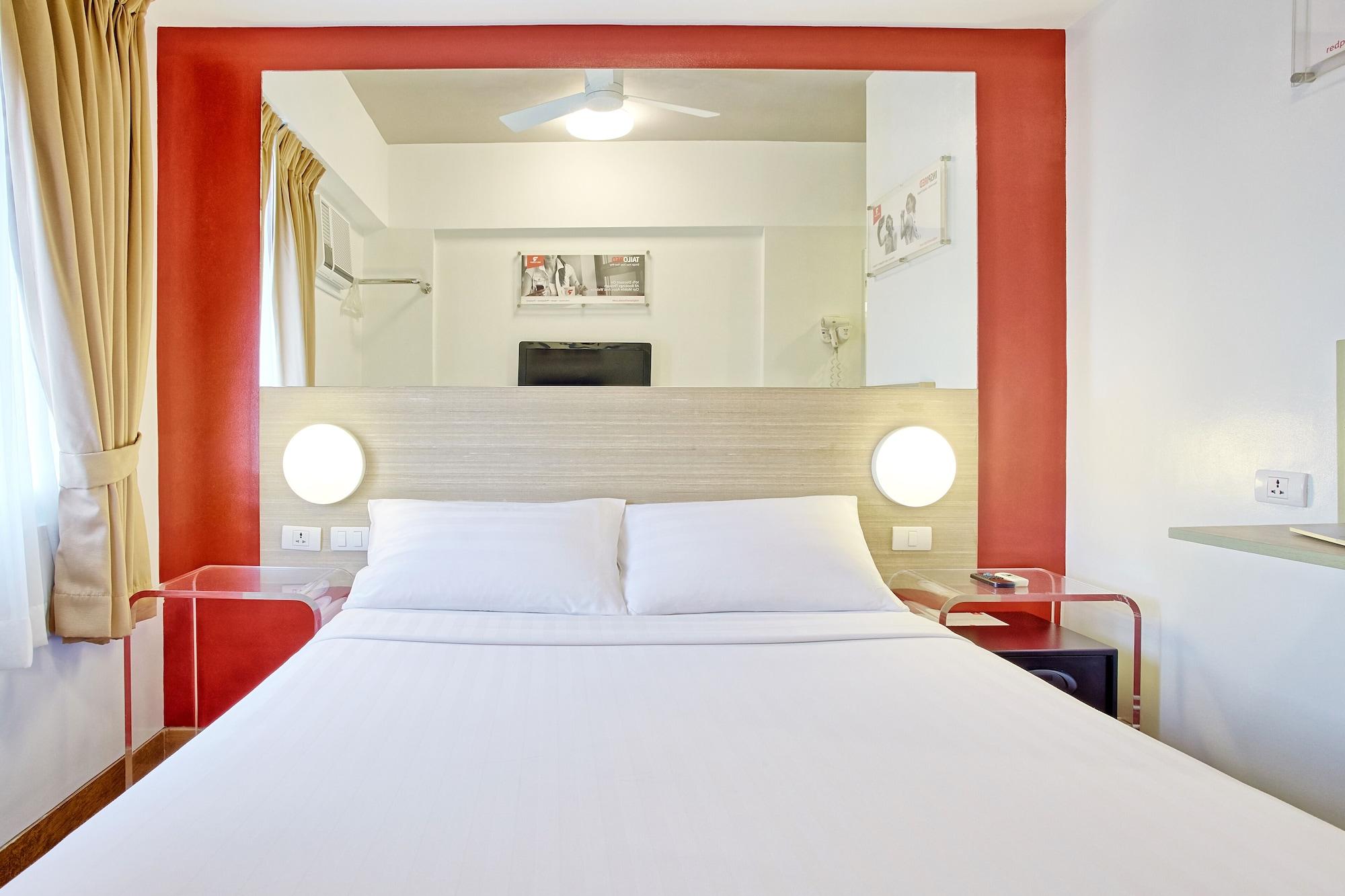 Red Planet Malate Mabini Hotel