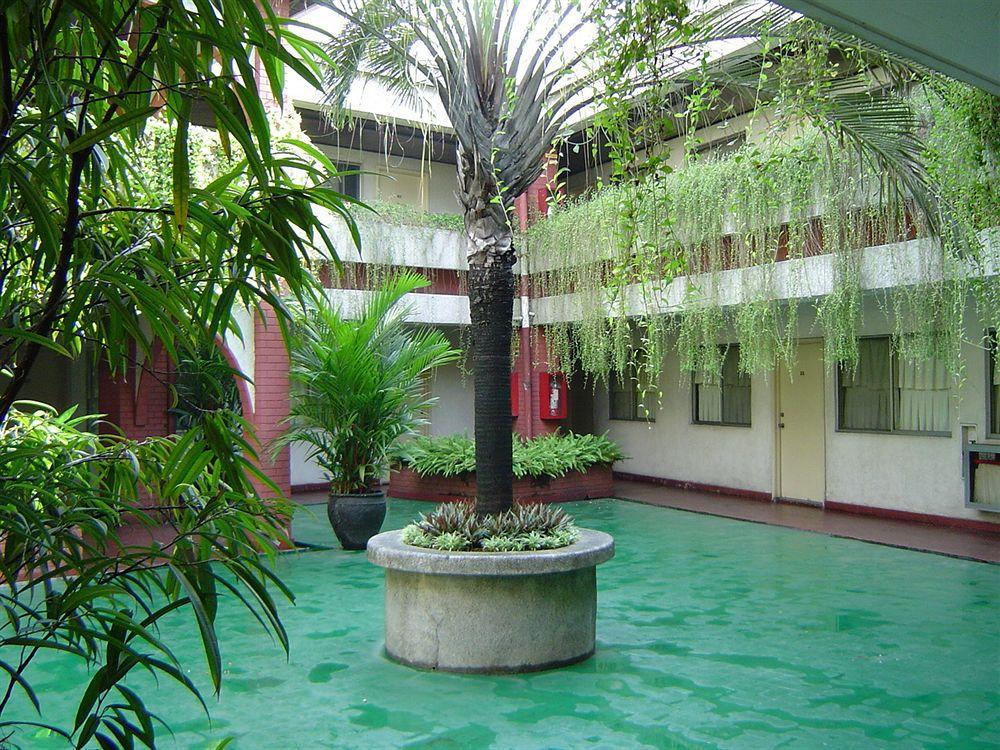 Broadway Court Apartelle 4th Street Manila