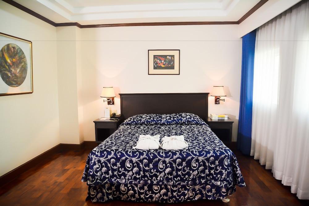 Hotel Citystate Tower 4*