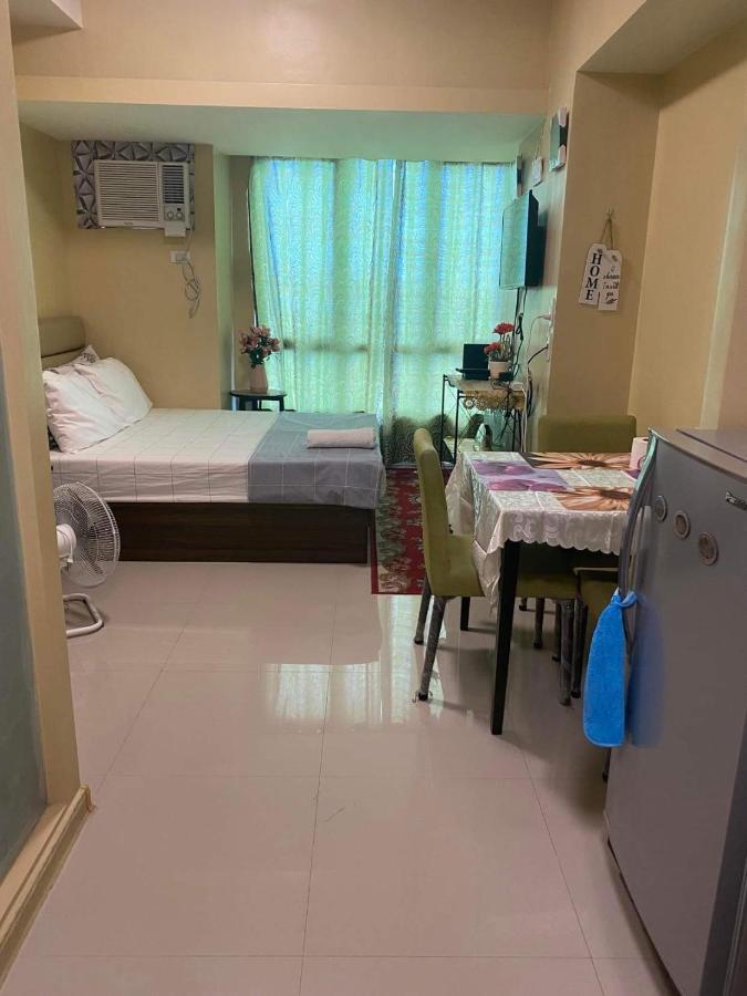 Ctc,congressional Town Center Apartment Manila