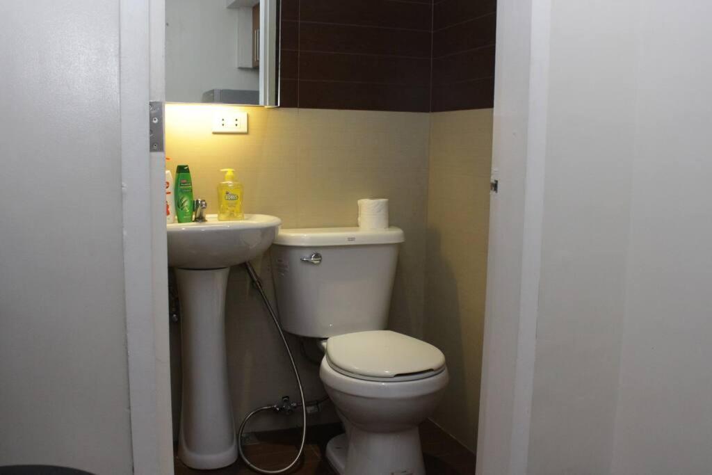 A2j Bgc Luxury 2br Loft Near Burgos Circle & Malls *