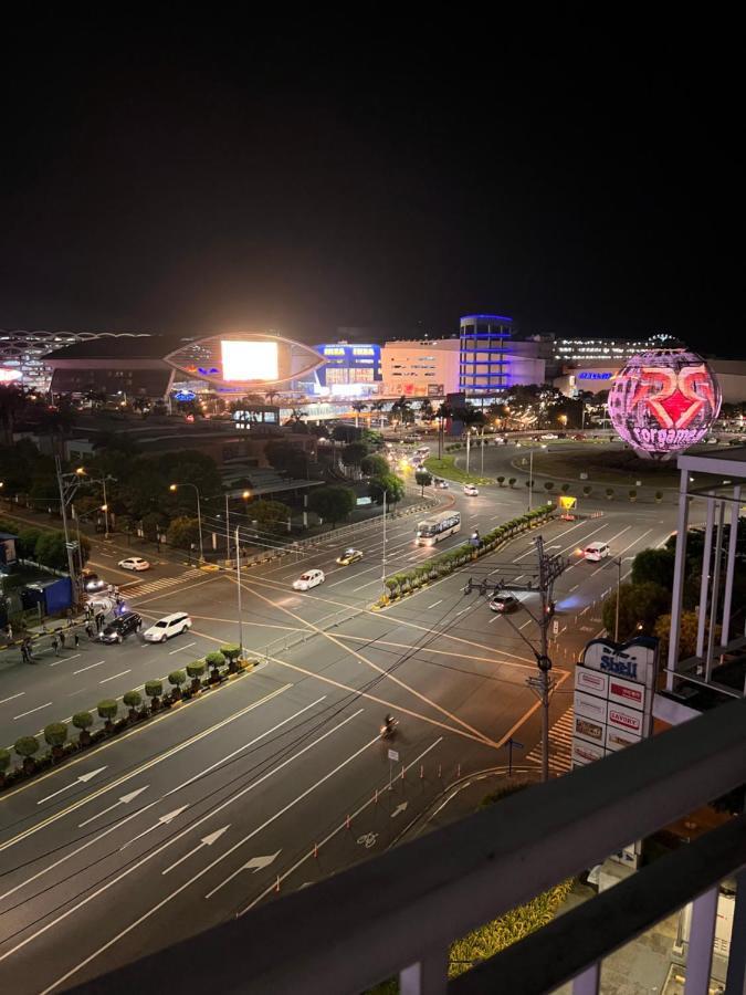 Sea Residences Sm Mall Of Cj Apartment