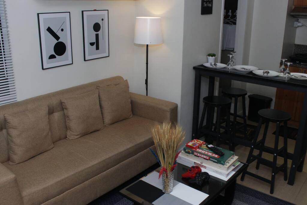 A2j Bgc Luxury 2br Loft Near Burgos Circle & Malls * Manila