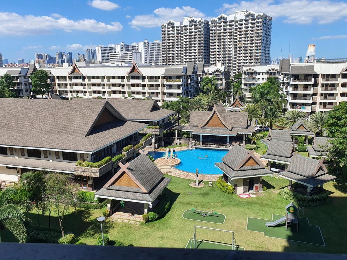 Family 3br 2cr 2 Balcony Apartment *