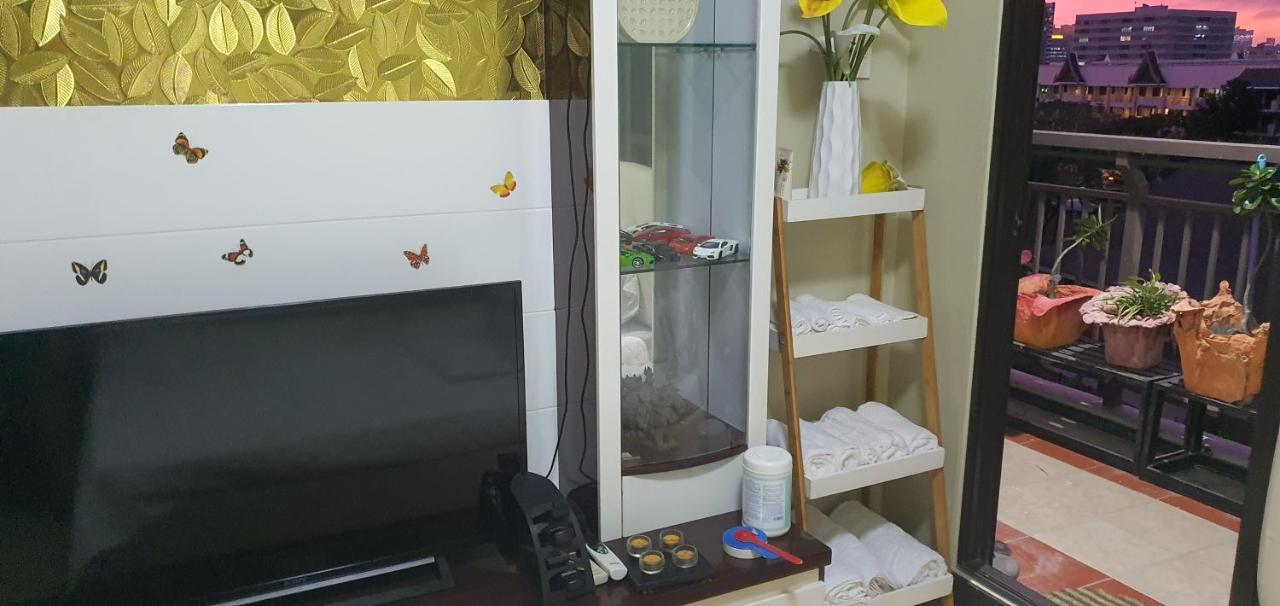 Family 3br 2cr 2 Balcony Manila