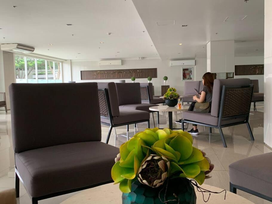 Apartment Trees Residences Dream In Fairview Qc