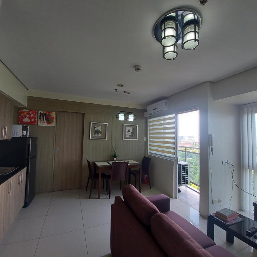 Apartamento De Luxe, Standard And -the Breeze Residences-close To Airport,mall Of Asia, Us Embassy *