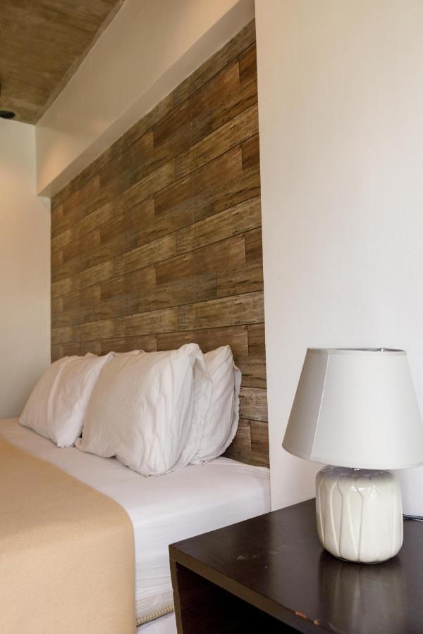 5880 Enriquez Residences Apartment *