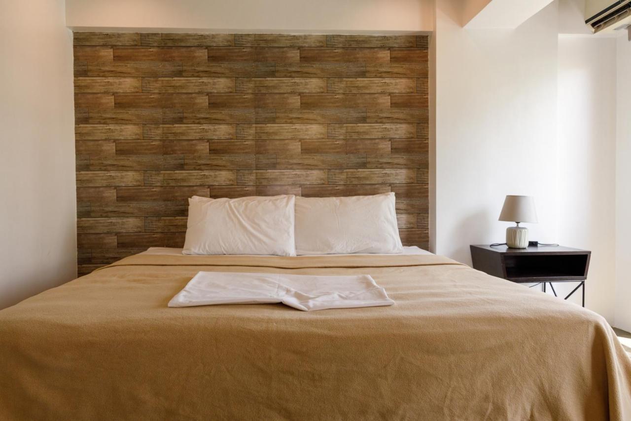 5880 Enriquez Residences Apartment Manila