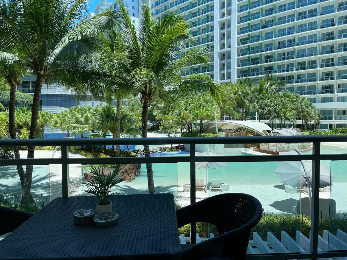 Davis Place At Azure *