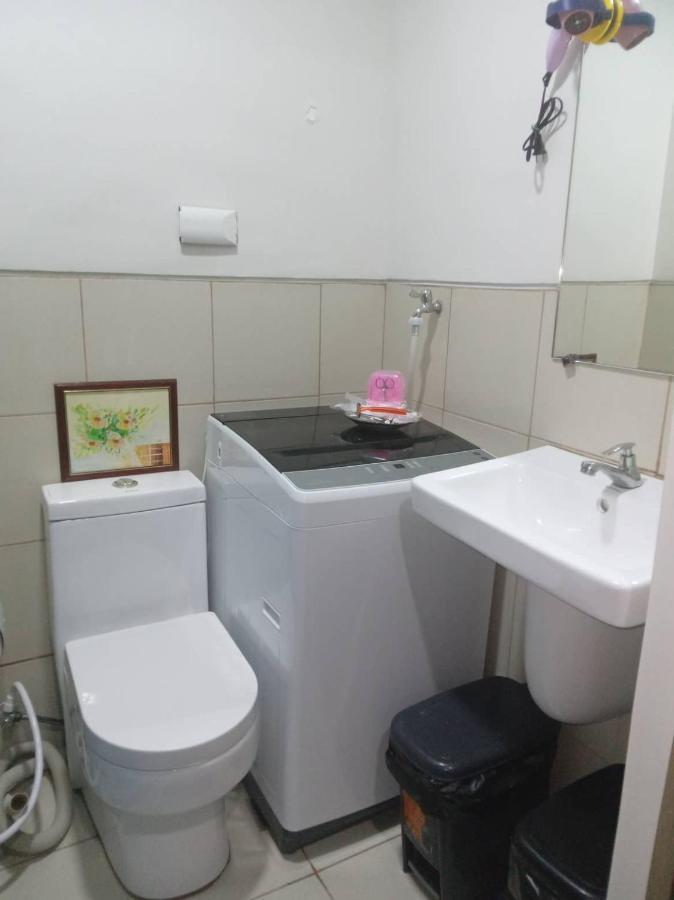 Lovely 2-br W/balcony In Sm-sucat, Paranaque * Manila