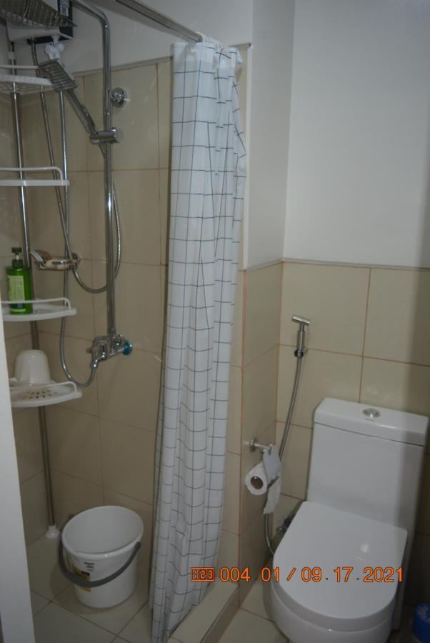 Lovely 2-br W/balcony In Sm-sucat, Paranaque *