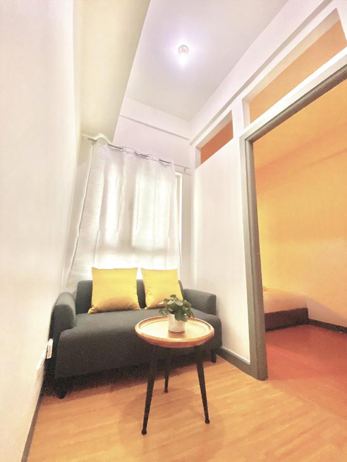Hotel I Suites Malate & Condotel 4*