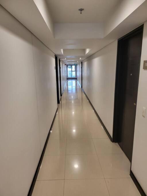 Luxury @ Bgc Sleeps 6 Comfortably Fast Wifi Pool! Apartamento *
