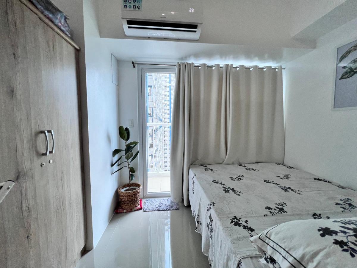 Units At Sm Light Residences Beside Boni Mrt Station *