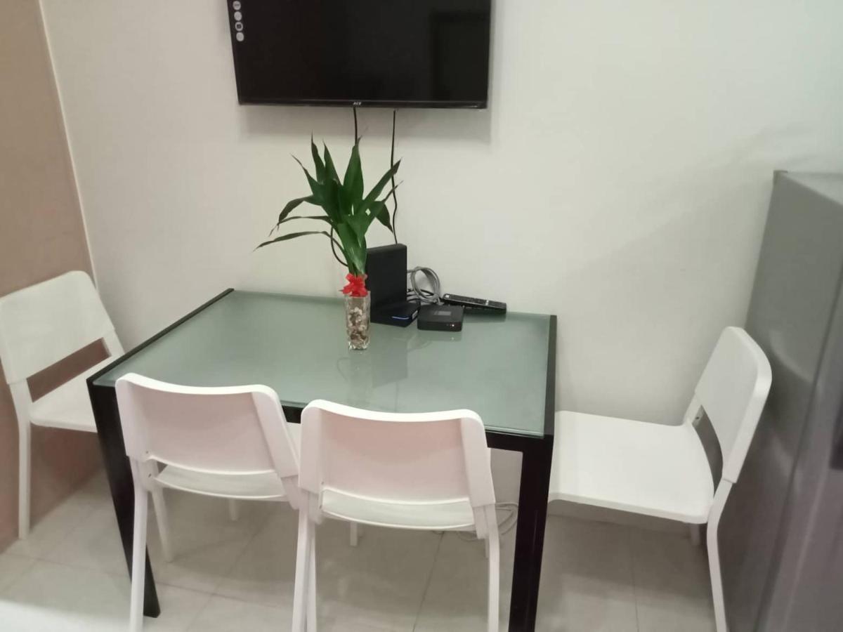 Affordable Condotel Near Airport *