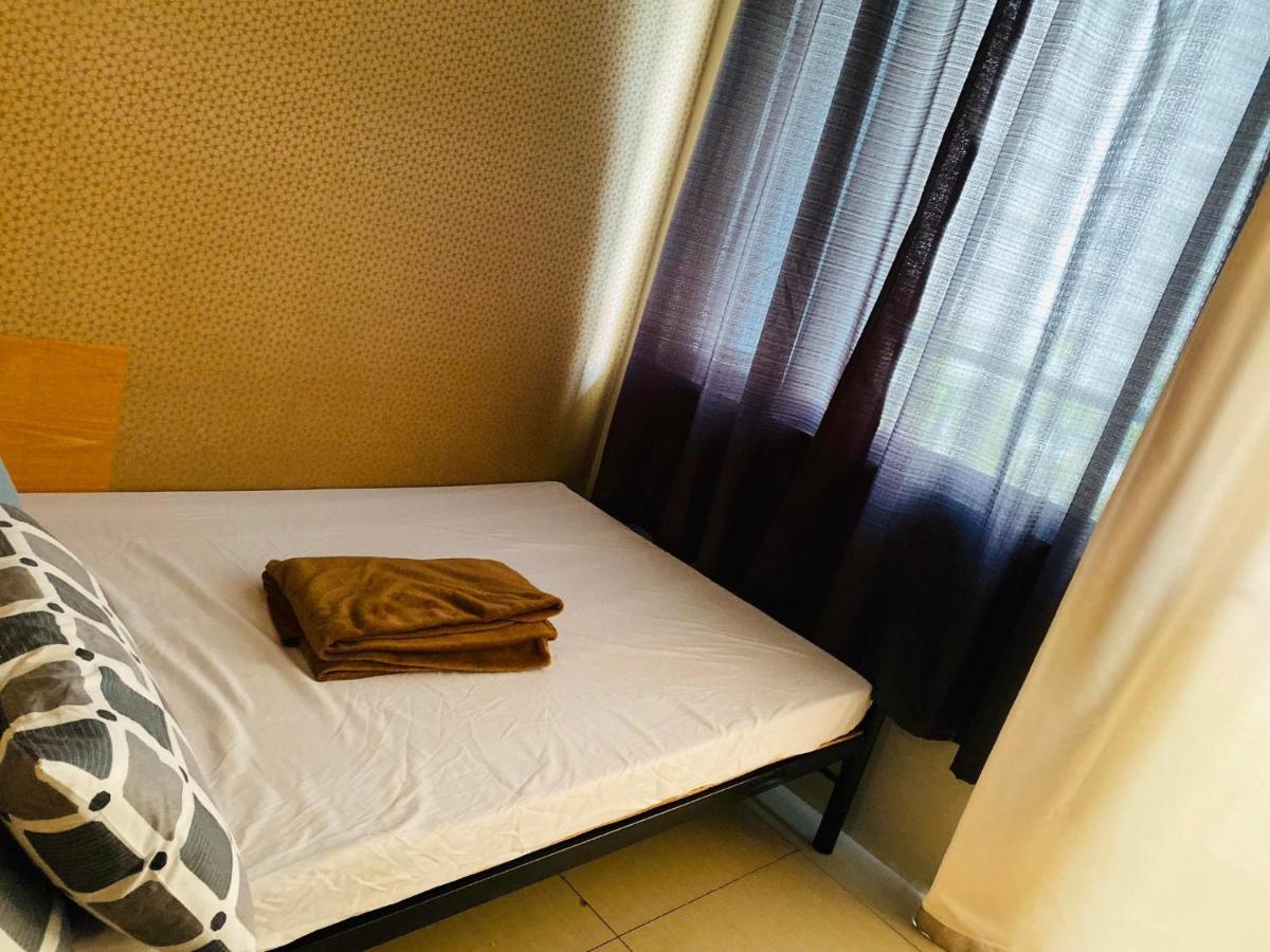 Shell C5, Shortwalk Mall Of Near Airport Apartment Manila