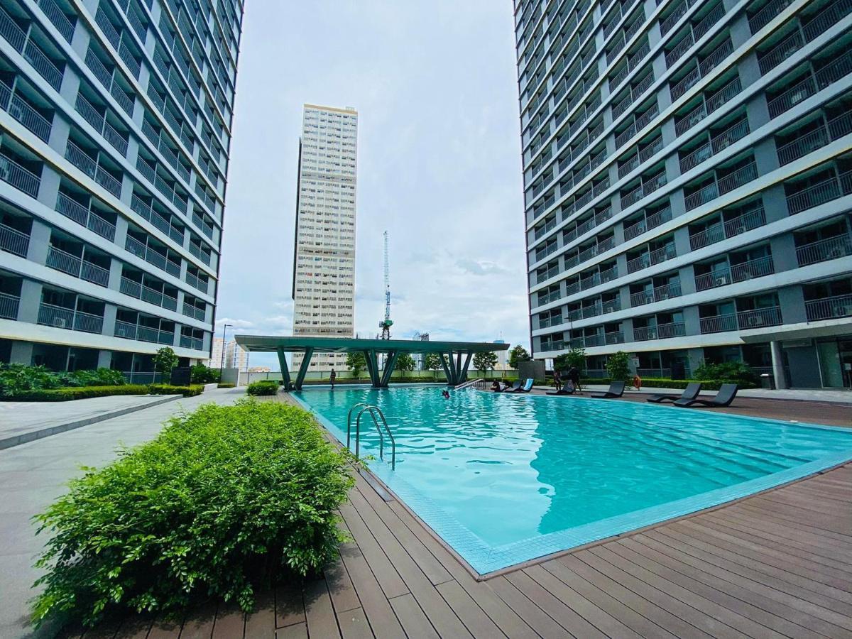 Fame Residences Tower 1 - Traveler's Point Manila
