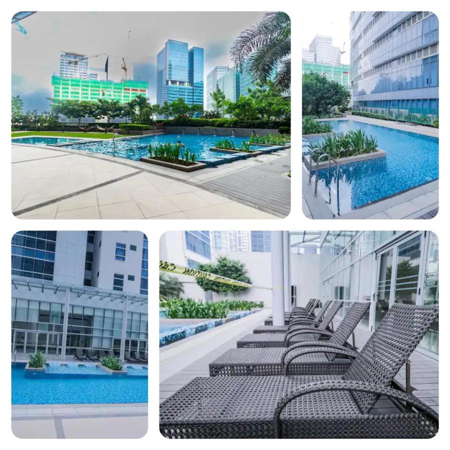 At Uptown Parksuites Ii Uptown Bgc Apartment Manila