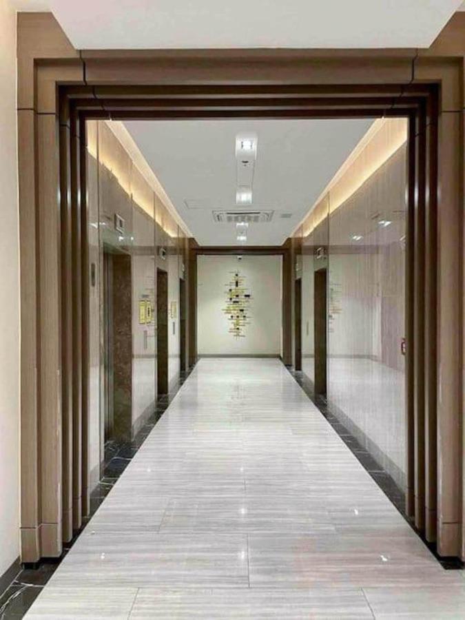 Apartment At Uptown Parksuites Ii Uptown Bgc *