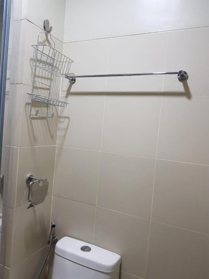 Comfortable 1-bedroom Unit With Balcony At Fame Residences