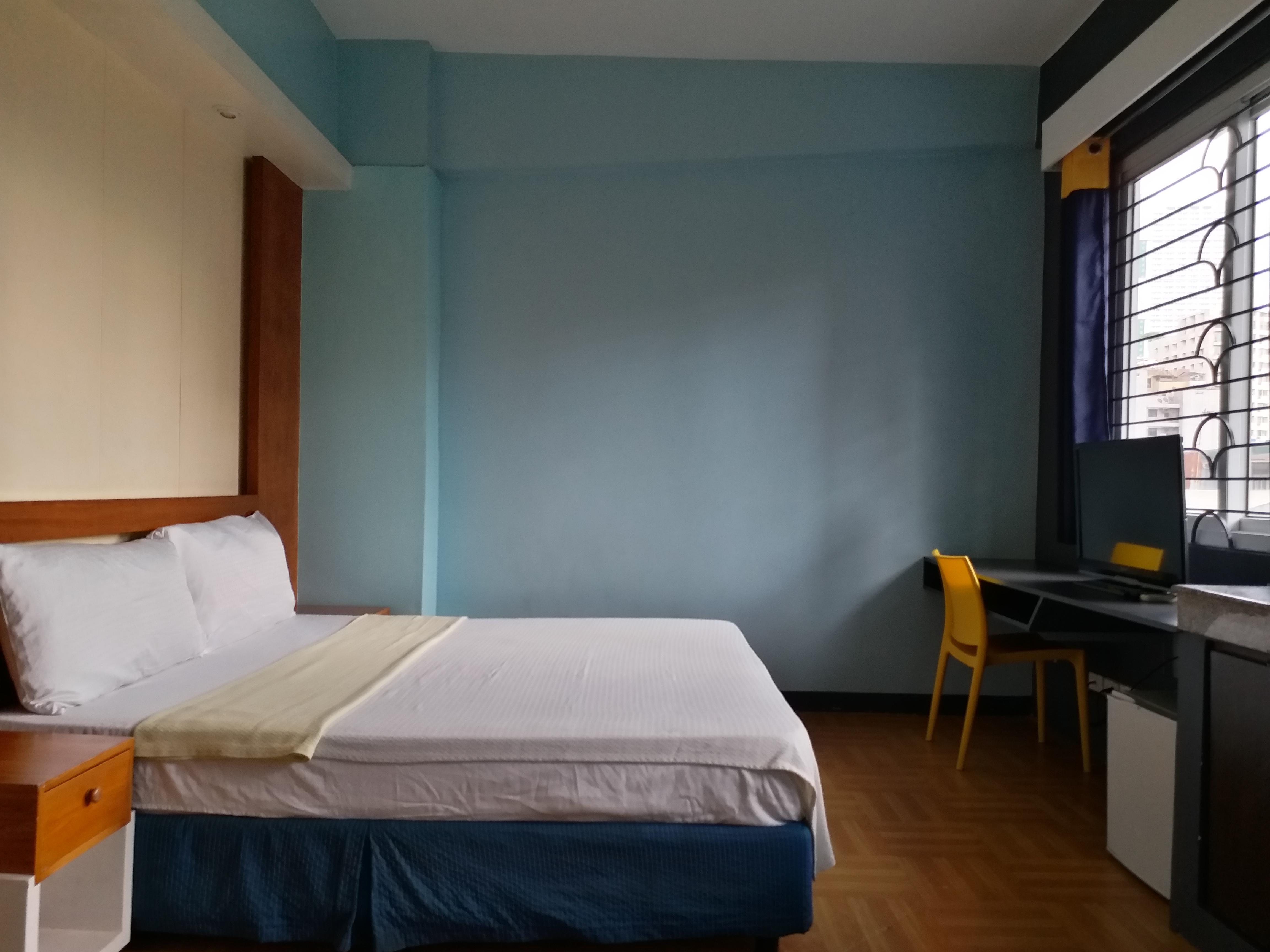 Leesons Residences Manila