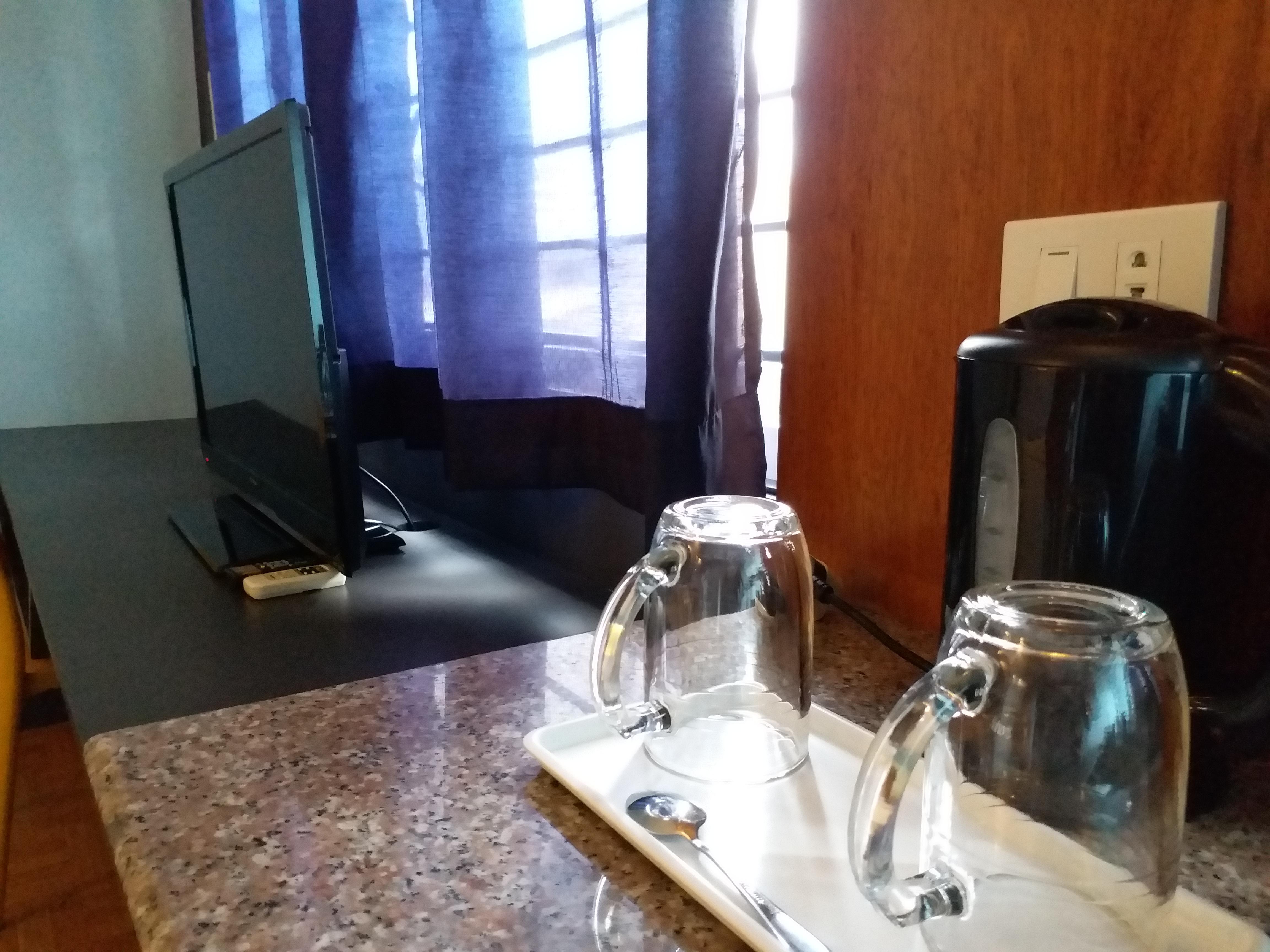 Leesons Residences Hotel