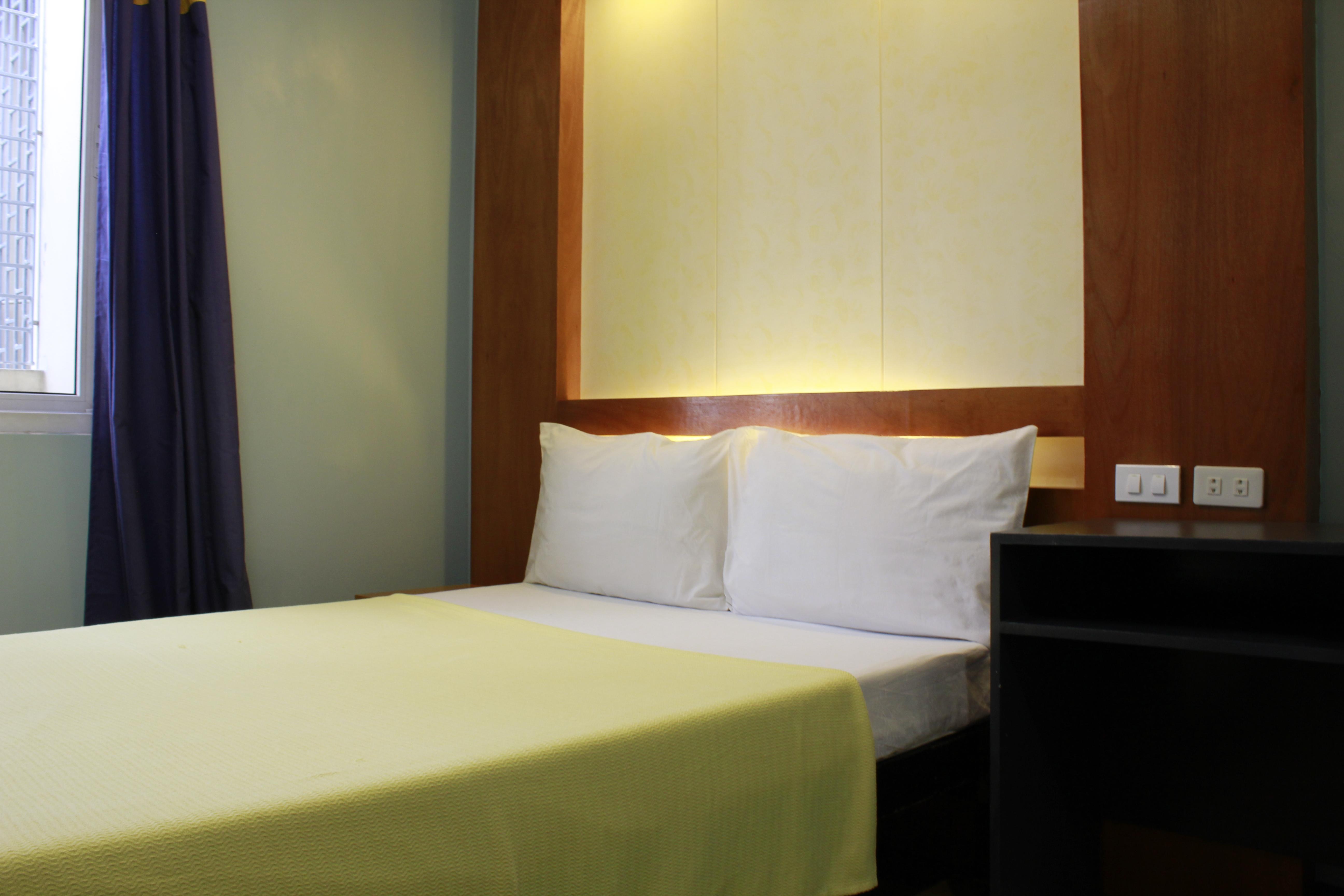 Leesons Residences Manila