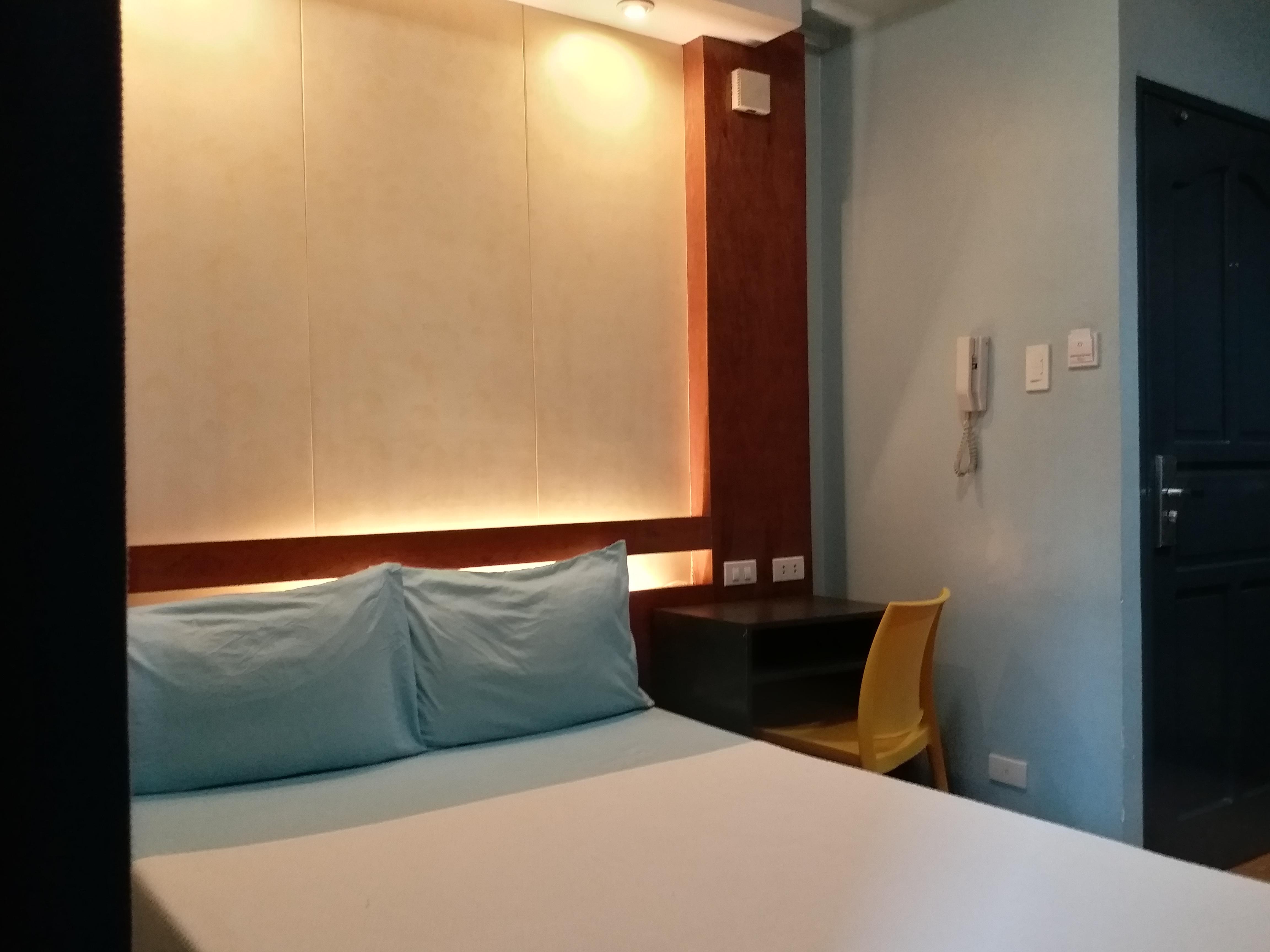 Leesons Residences 2*