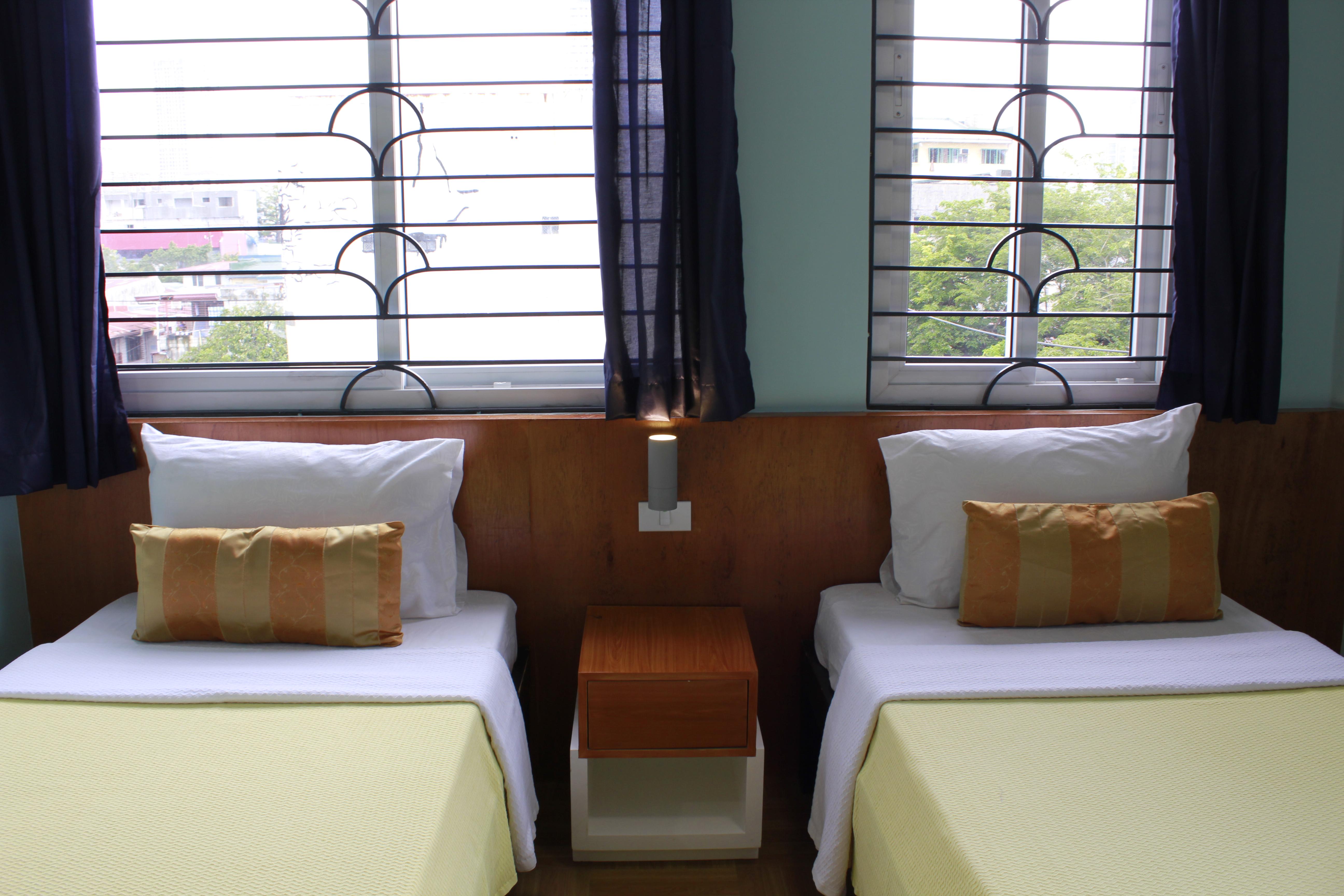 Leesons Residences Hotel 2*