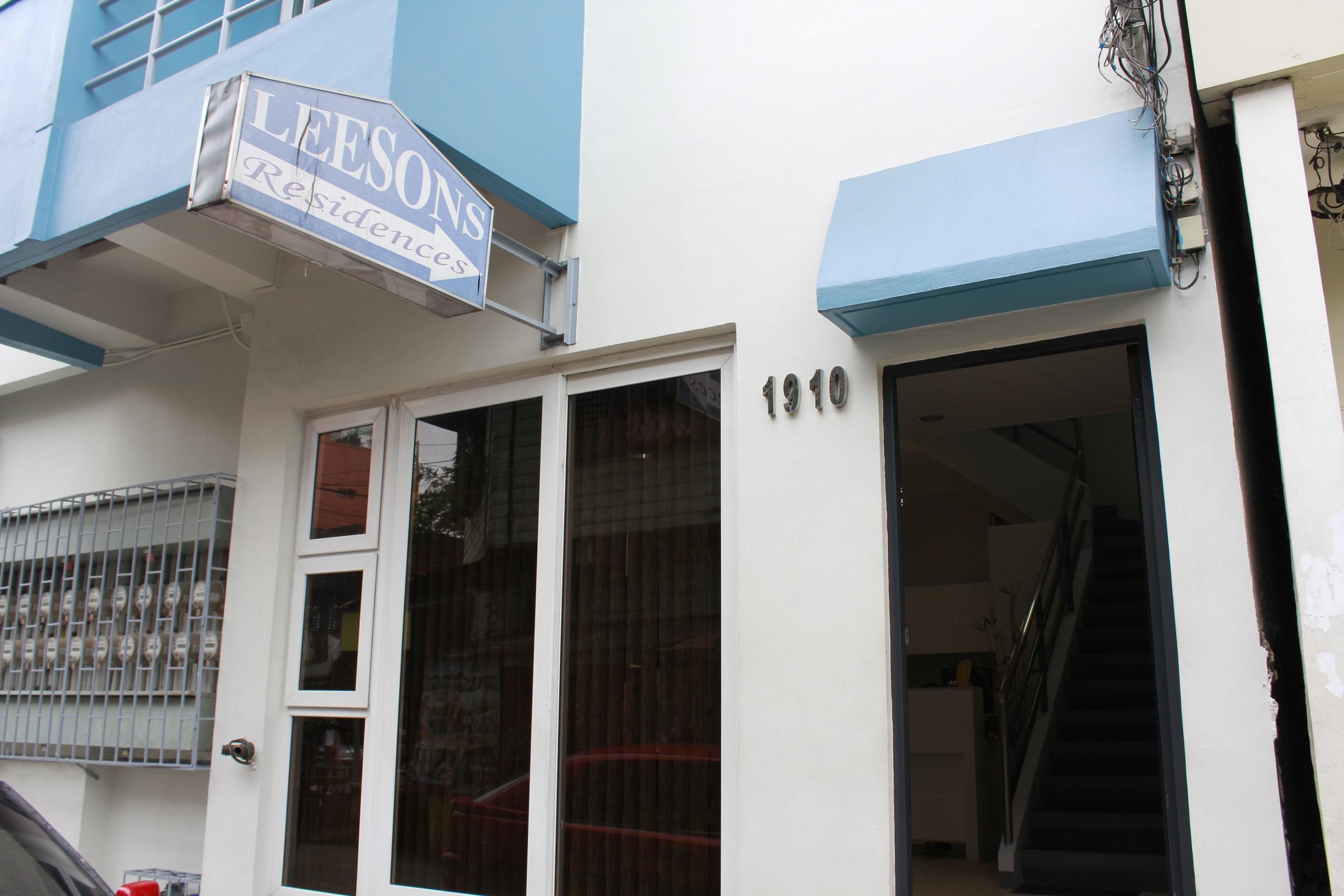 Leesons Residences Hotel 2*