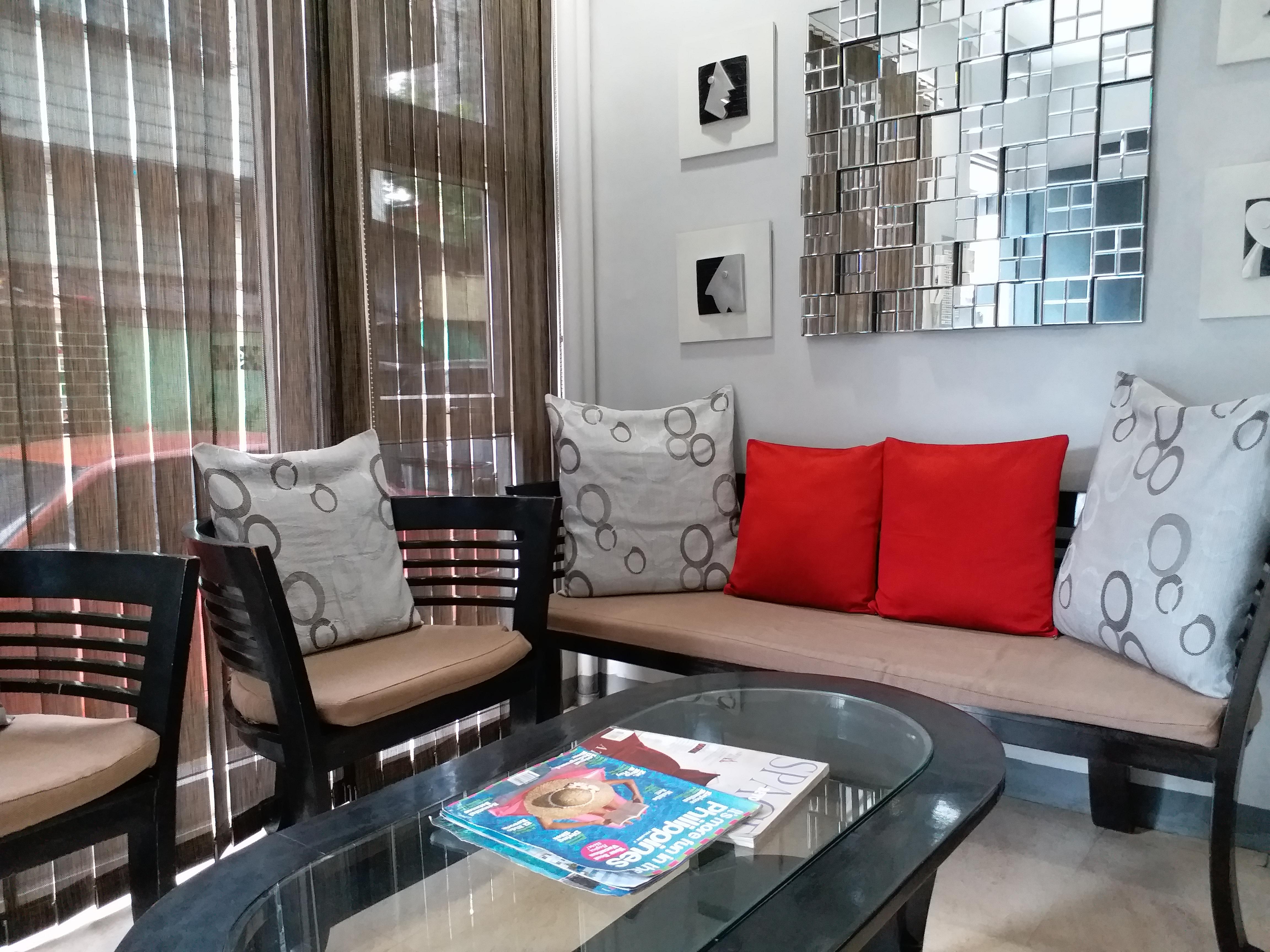 Leesons Residences Hotel 2*
