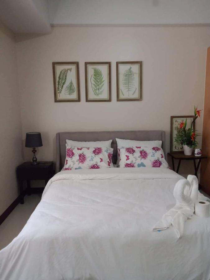 Apartment 101 Newport Boulevard -terminal 3 Airport *