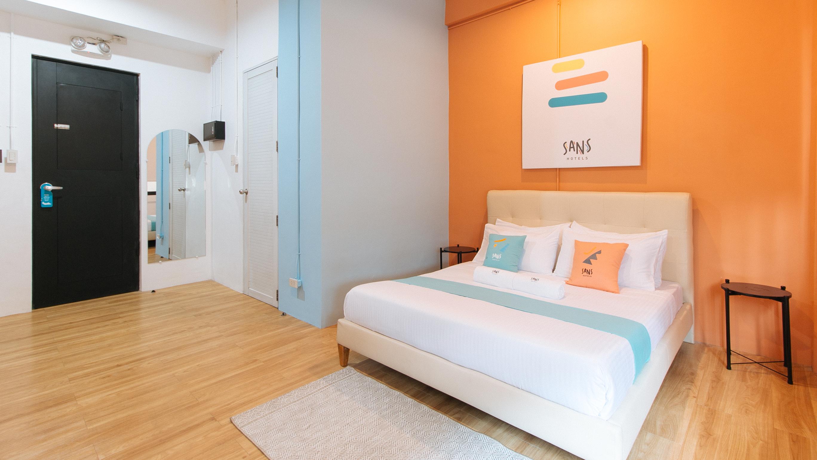 Hotel Sans Laperal 3*
