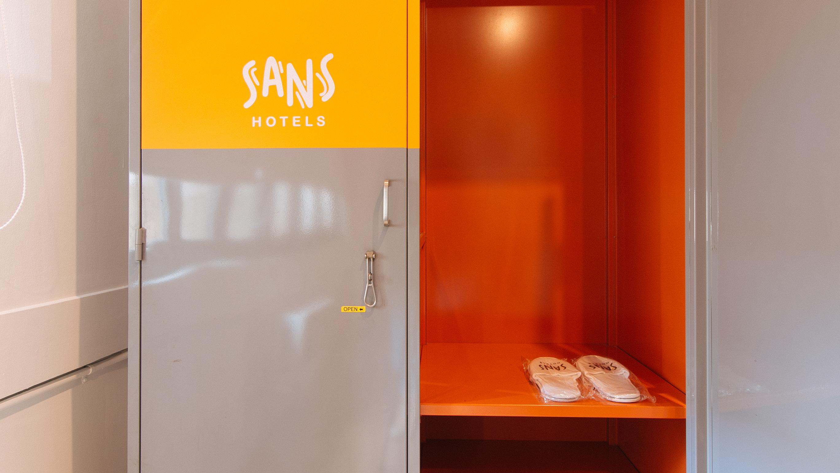 Hotel Sans Laperal