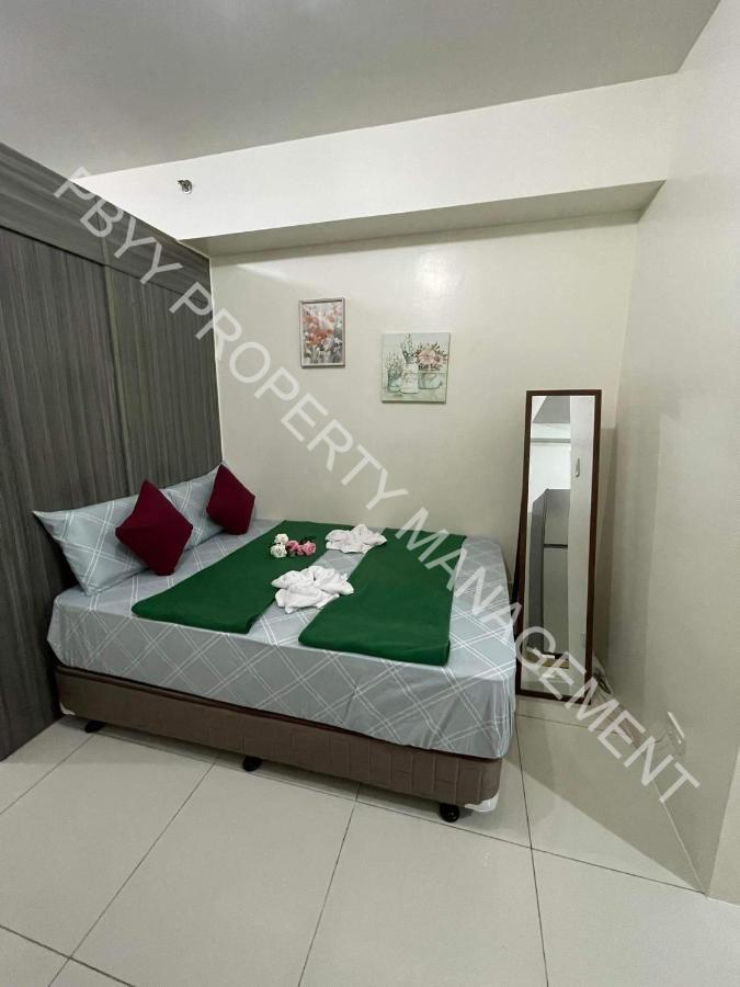 Staycation At Residences