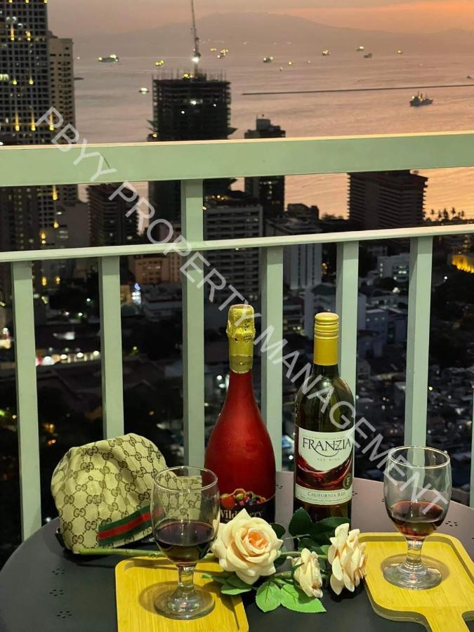 Staycation At Residences Manila