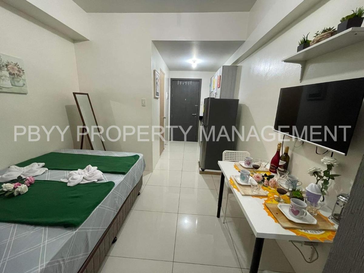 Staycation At Residences 2*