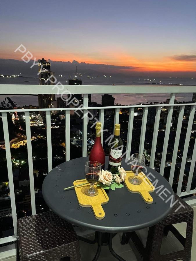 Staycation At Residences Aparthotel Manila