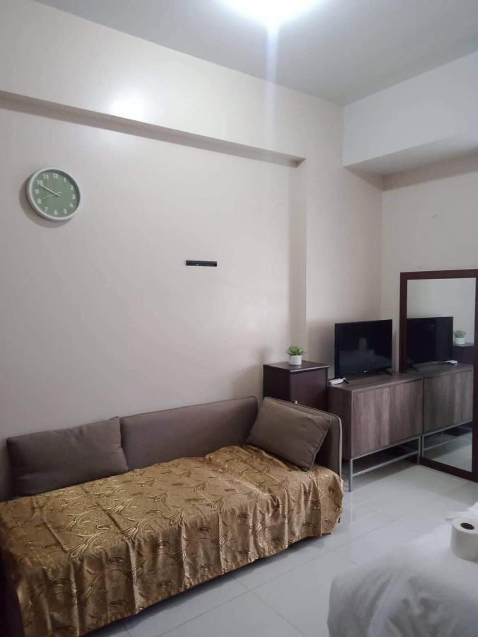 101 Newport Boulevard -terminal 3 Airport Apartment *